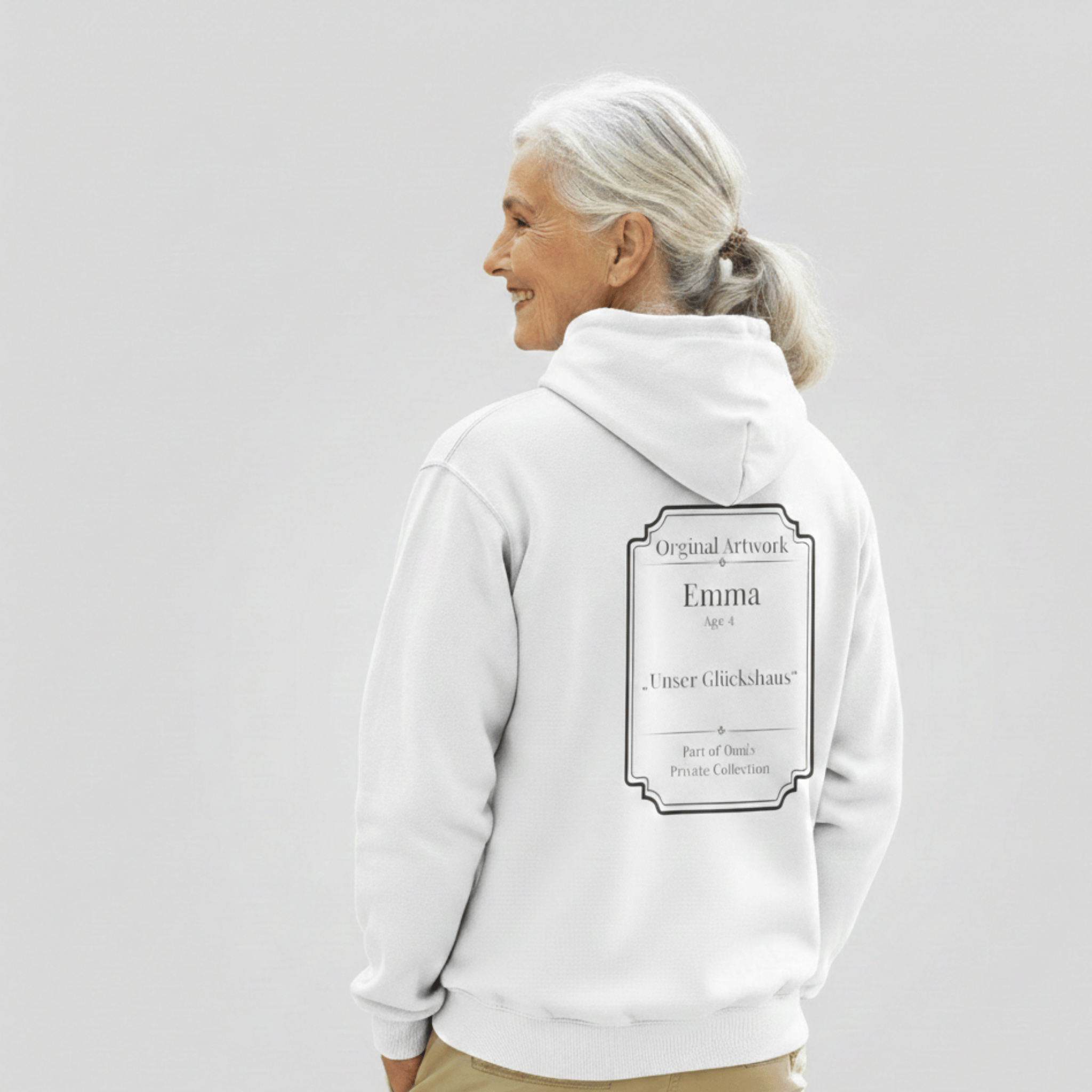 Personalisierter Hoodie ,,Little Artist“
 - Oma Edition